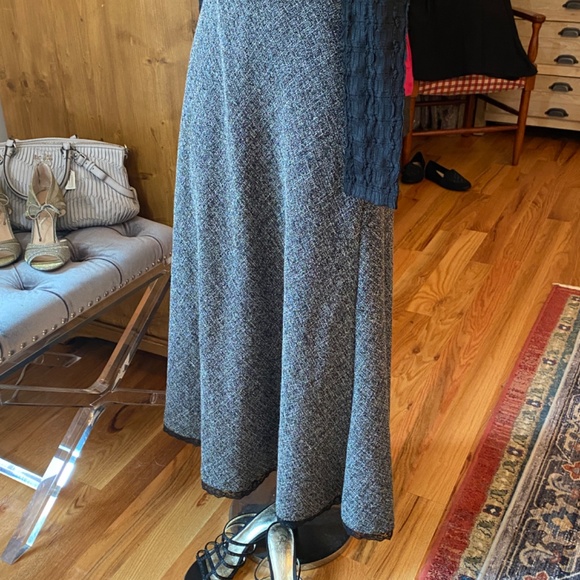 Richard Malcolm Skirt with Touches of Sequin and Lace - Size 10 - Picture 5 of 10